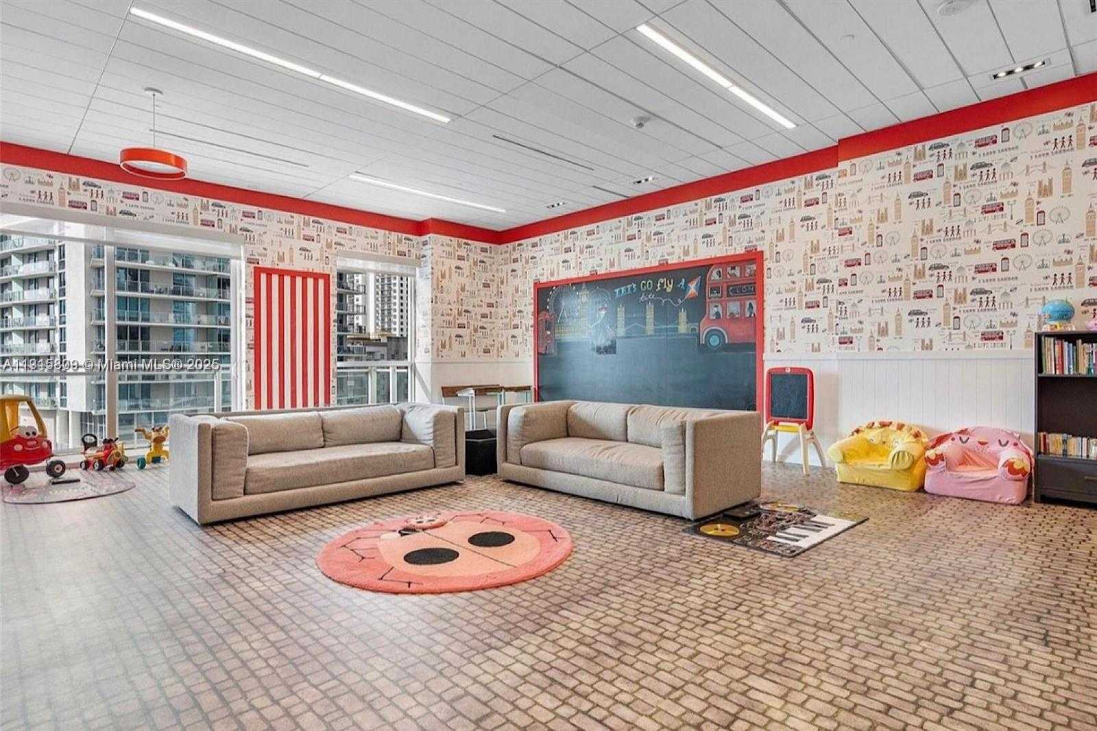 Small Image of 1080 BRICKELL AVE #3705, Miami Number 29