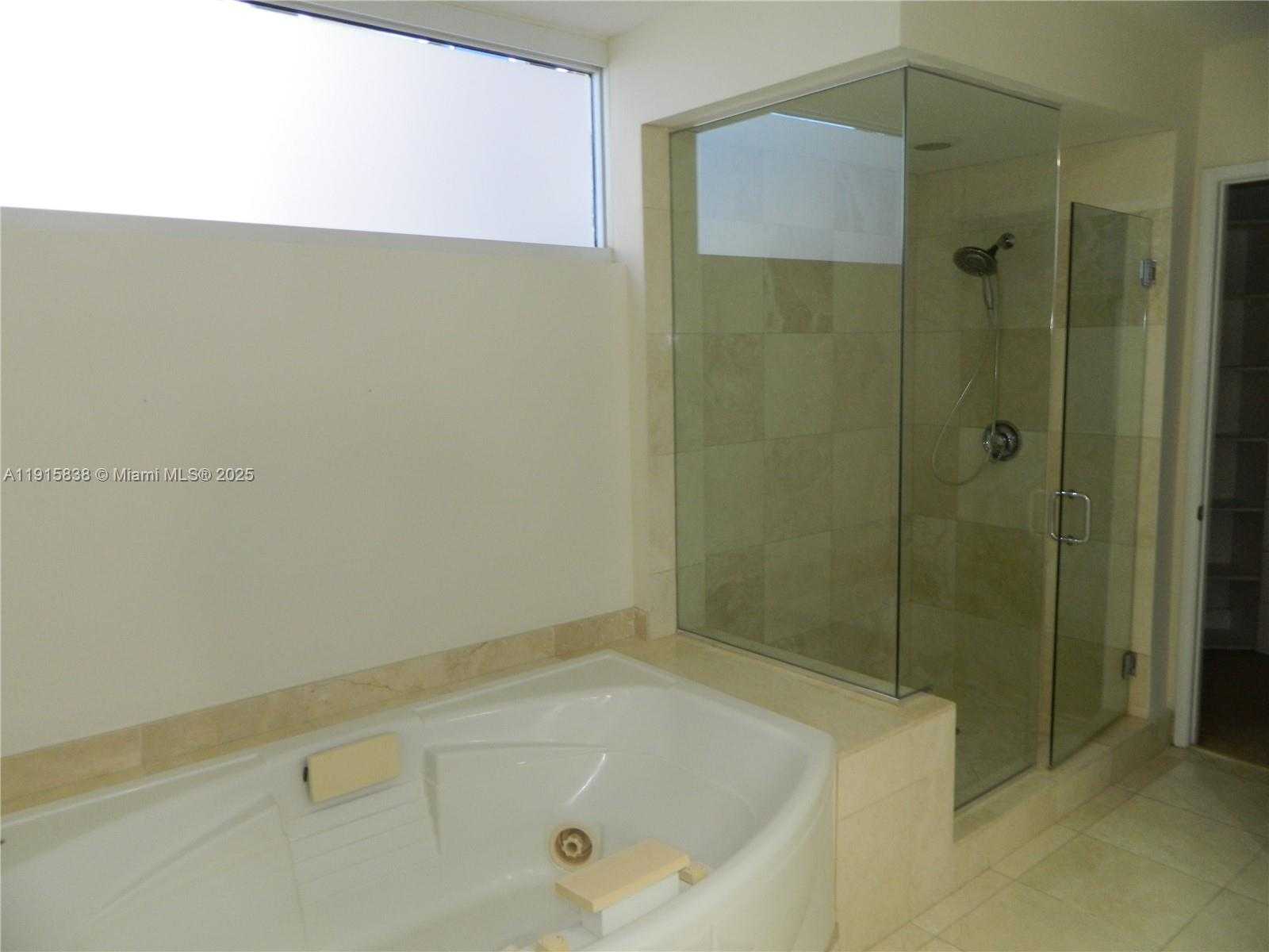 Small Image of 17555 COLLINS AVE #406, Sunny Isles Beach Number 16