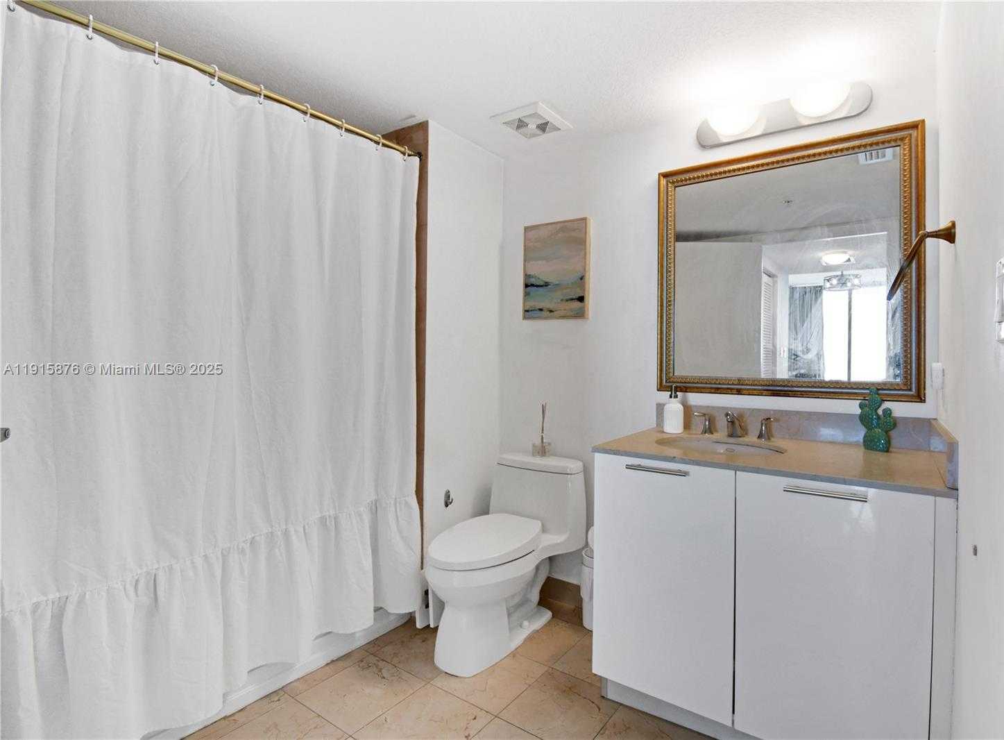 Small Image of 1800 NORTH BAYSHORE DR #4106, Miami Number 18
