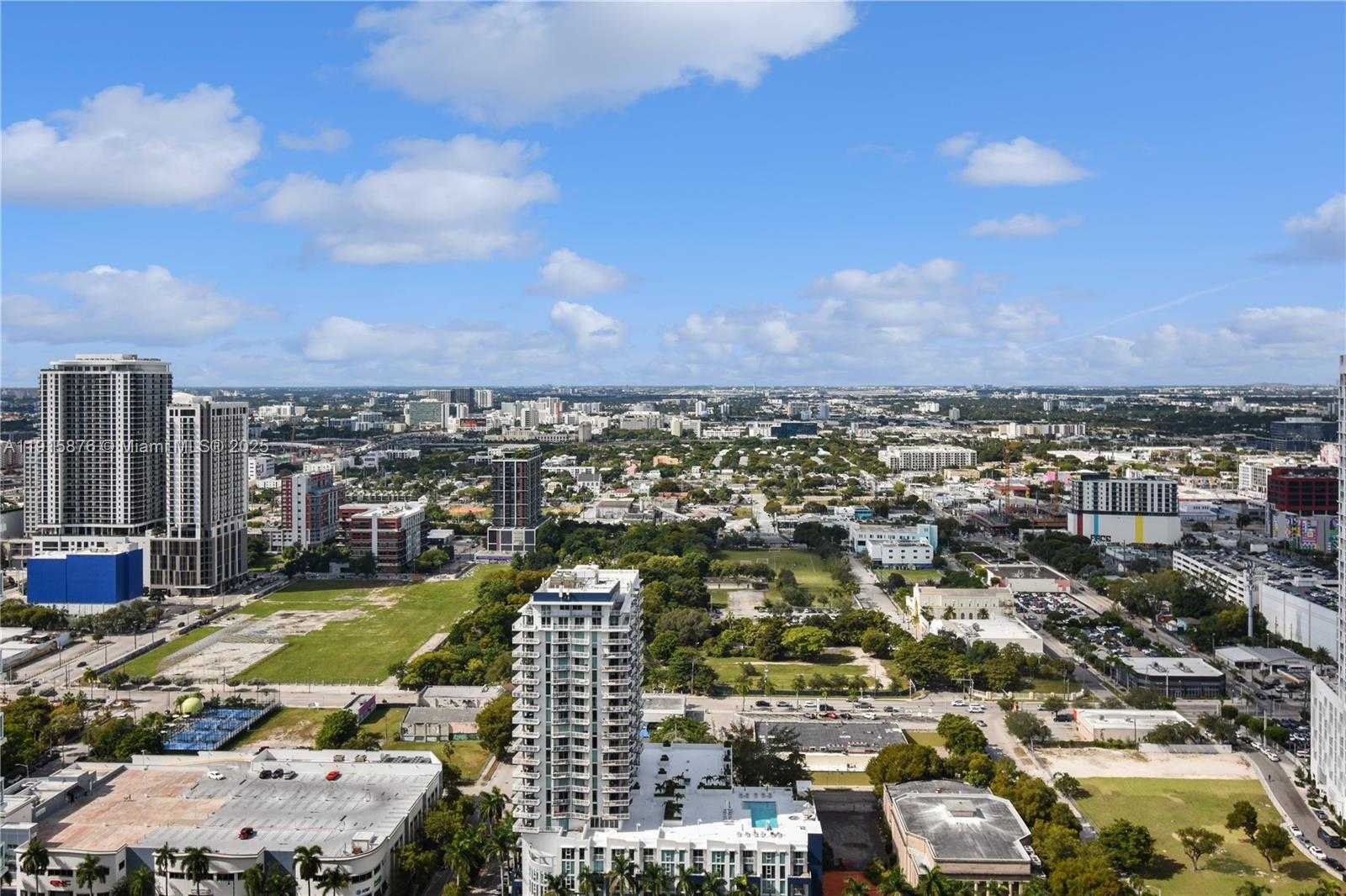 Small Image of 1800 NORTH BAYSHORE DR #4106, Miami Number 22