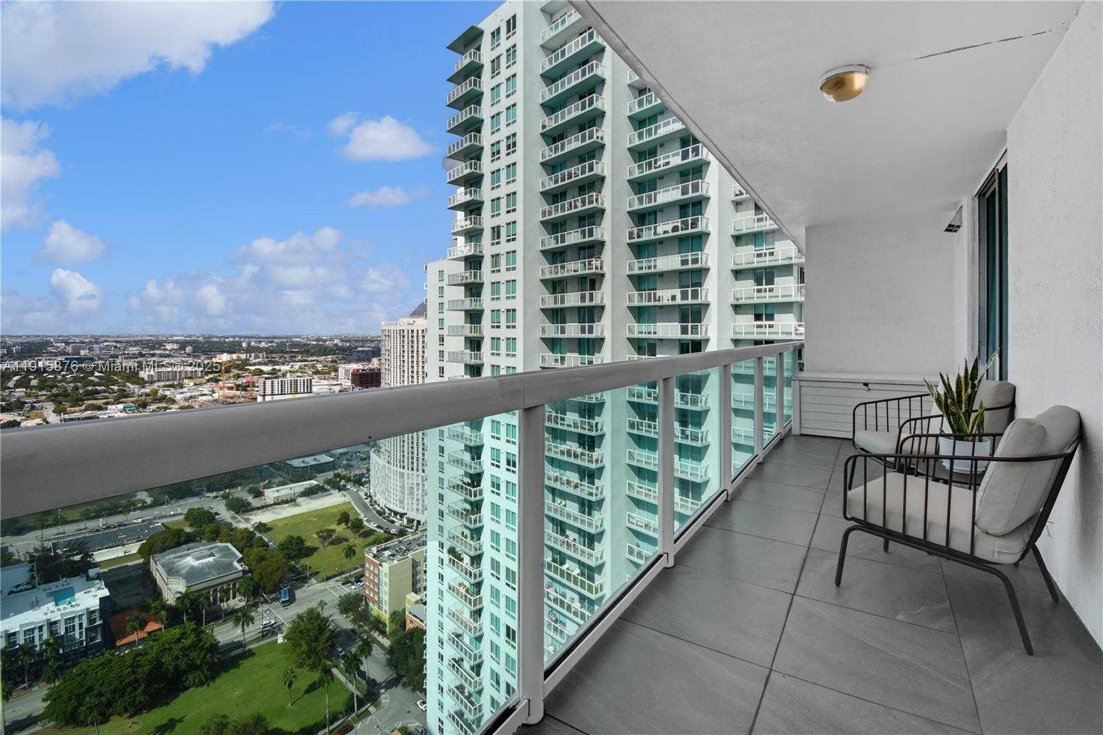 Small Image of 1800 NORTH BAYSHORE DR #4106, Miami Number 23