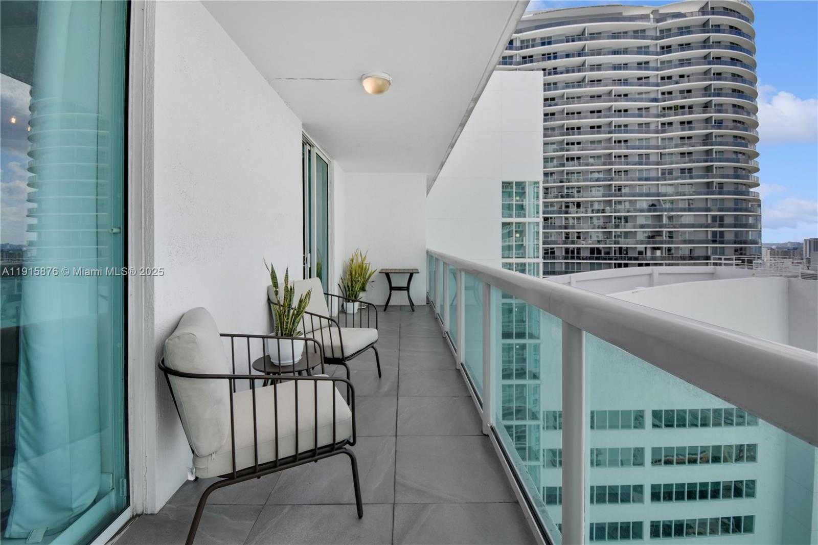 Small Image of 1800 NORTH BAYSHORE DR #4106, Miami Number 25