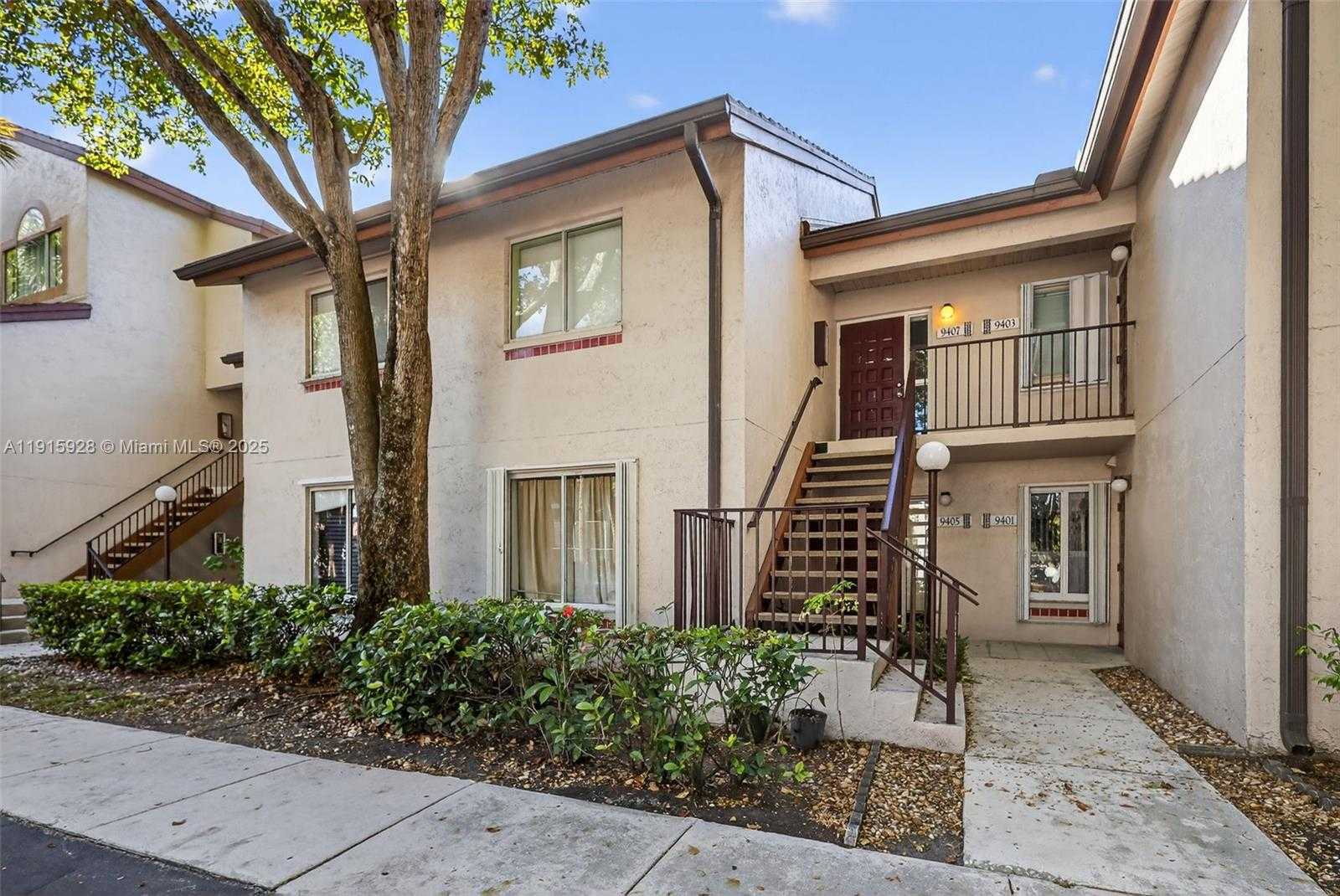 Small Image of 9407 SOUTH WEST 138TH PL #9407, Miami Number 29