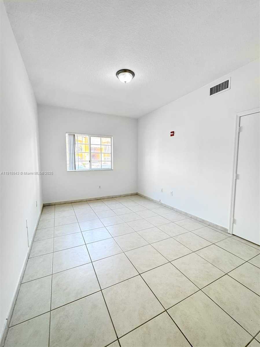 Small Image of 7280 NORTH WEST 114TH AVE #101-8, Doral Number 10