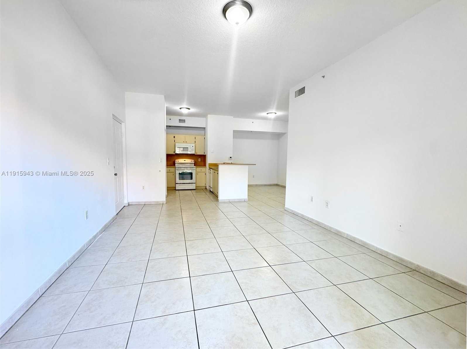 Small Image of 7280 NORTH WEST 114TH AVE #101-8, Doral Number 5