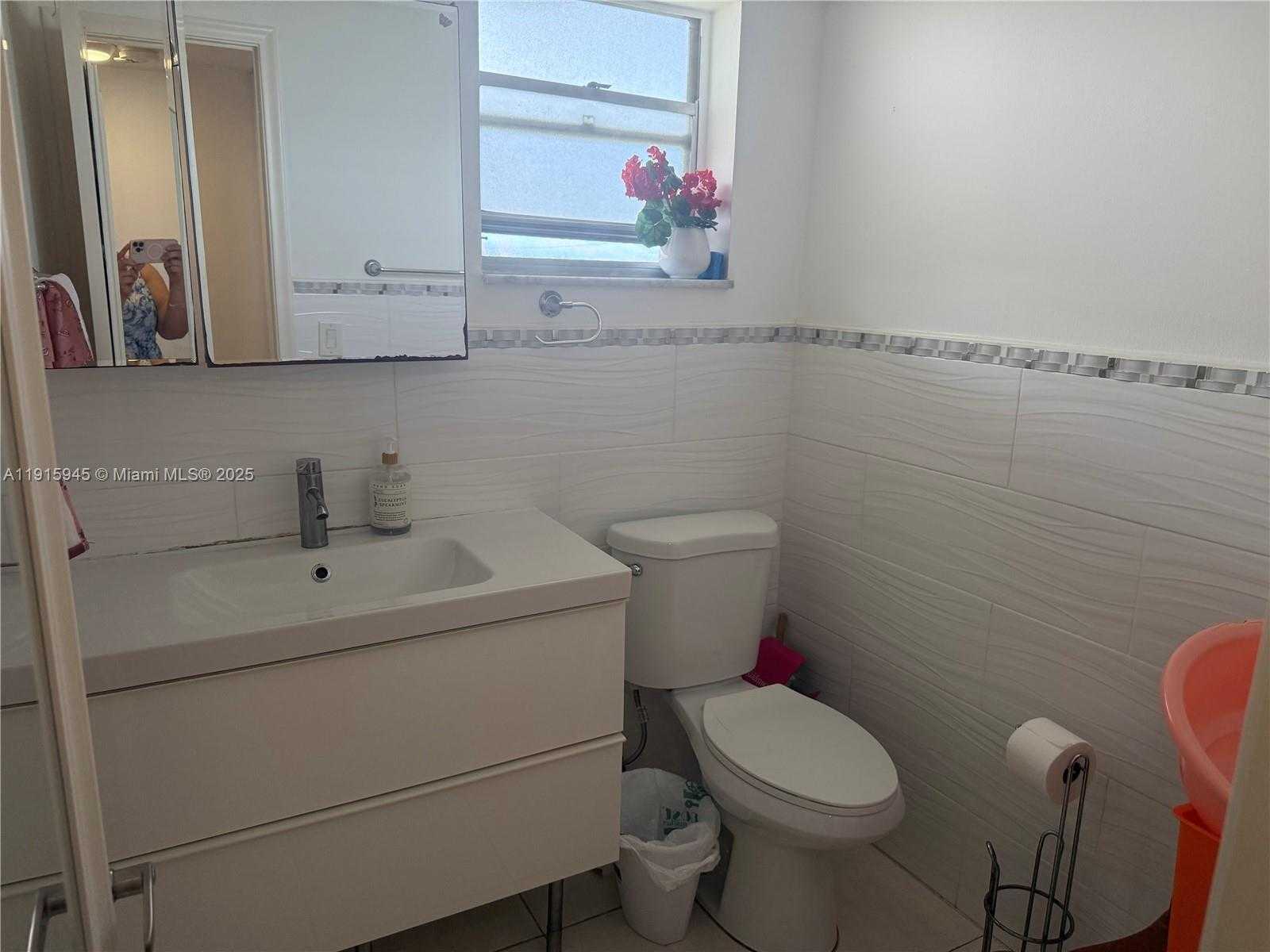 Small Image of 319 NORTH EAST 14TH AVE #603, Hallandale Beach Number 4