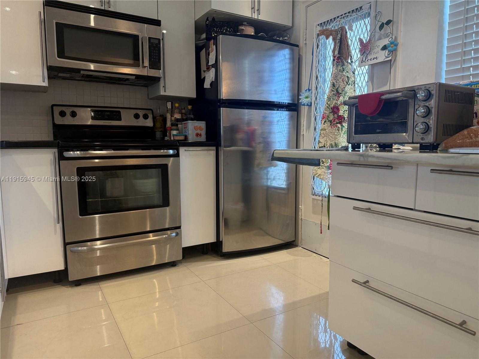 Small Image of 319 NORTH EAST 14TH AVE #603, Hallandale Beach Number 5
