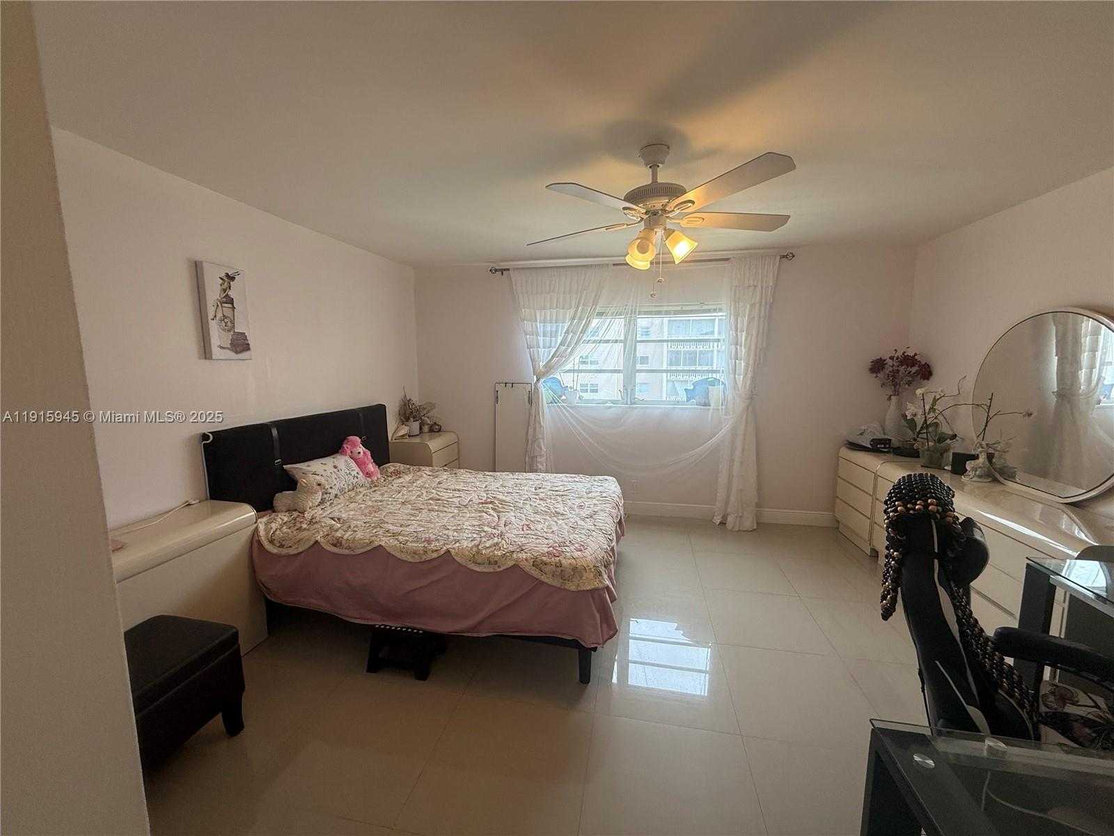 Small Image of 319 NORTH EAST 14TH AVE #603, Hallandale Beach Number 6