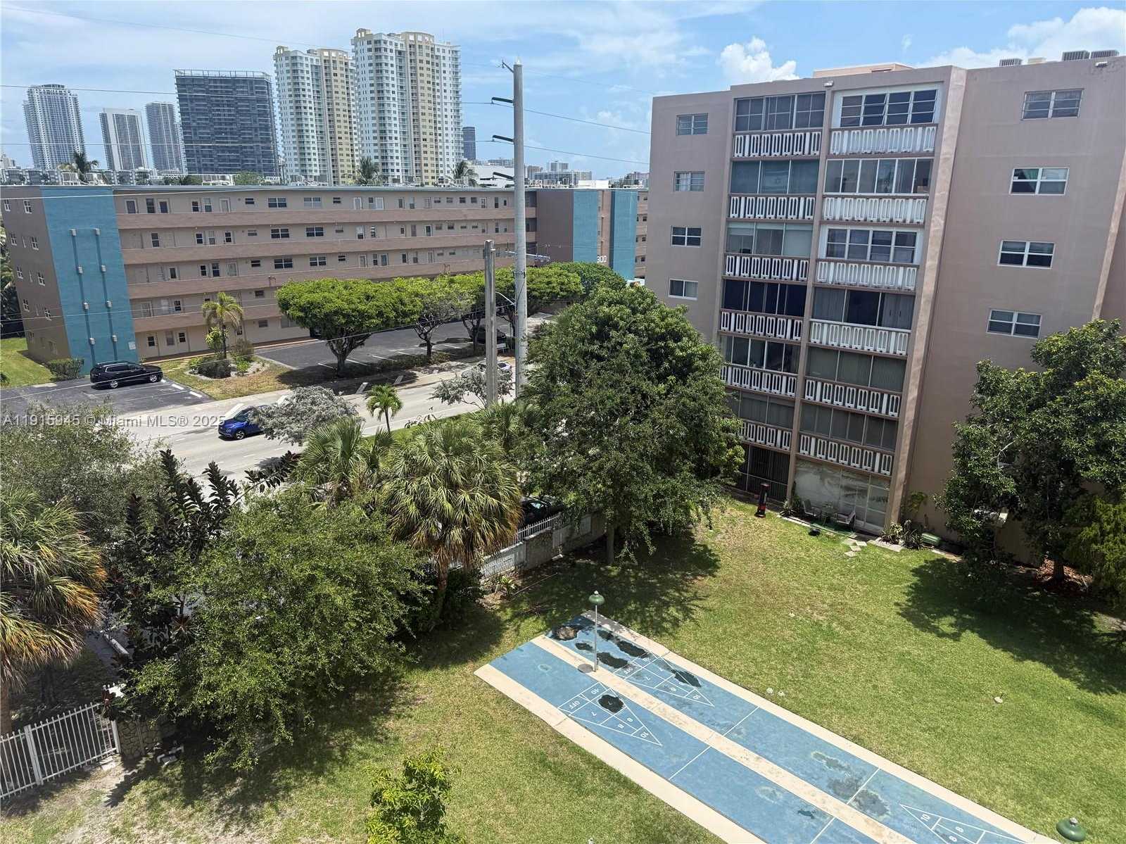 Small Image of 319 NORTH EAST 14TH AVE #603, Hallandale Beach Number 8