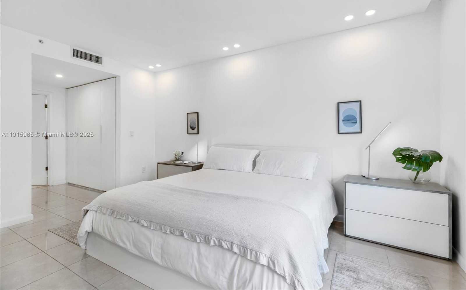 Small Image of 3250 NORTH EAST 1ST AVE #605, Miami Number 19