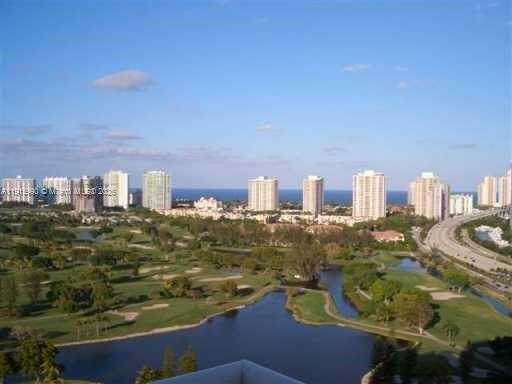 Small Image of 19501 WEST COUNTRY CLUB DR #PH-06, Aventura Number 30
