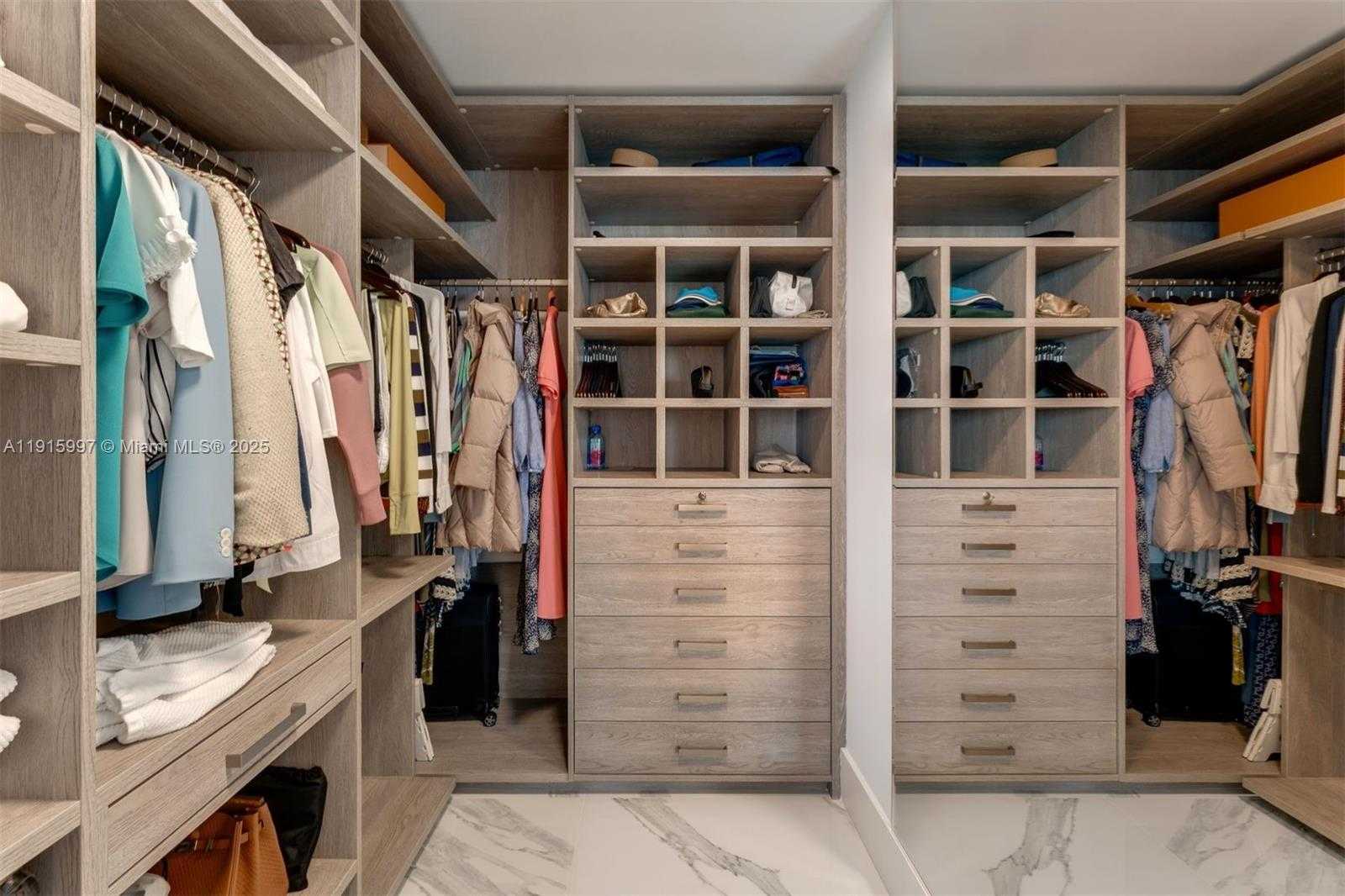 Small Image of 10201 COLLINS AVE #1803, Bal Harbour Number 19