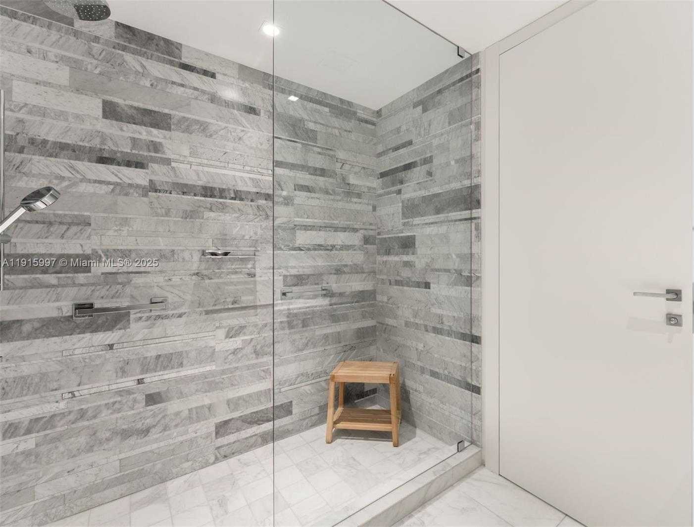 Small Image of 10201 COLLINS AVE #1803, Bal Harbour Number 34