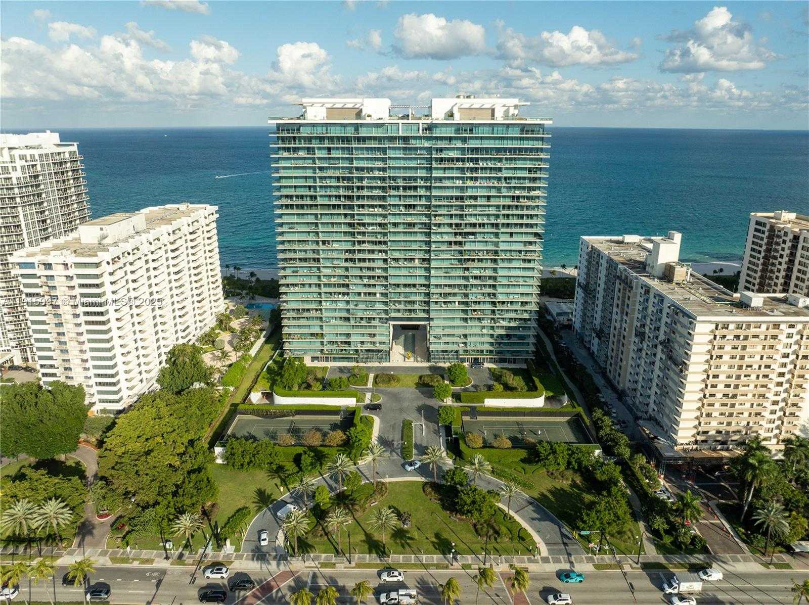 Small Image of 10201 COLLINS AVE #1803, Bal Harbour Number 42