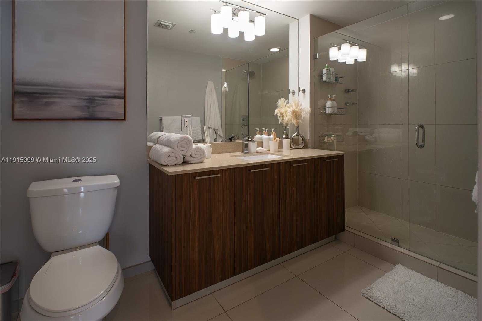 Imagen de Pequeño Objeto