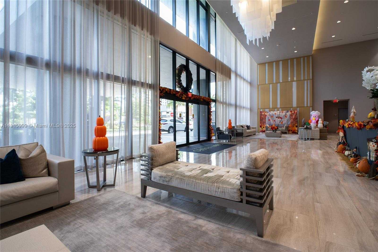 Imagen de Pequeño Objeto