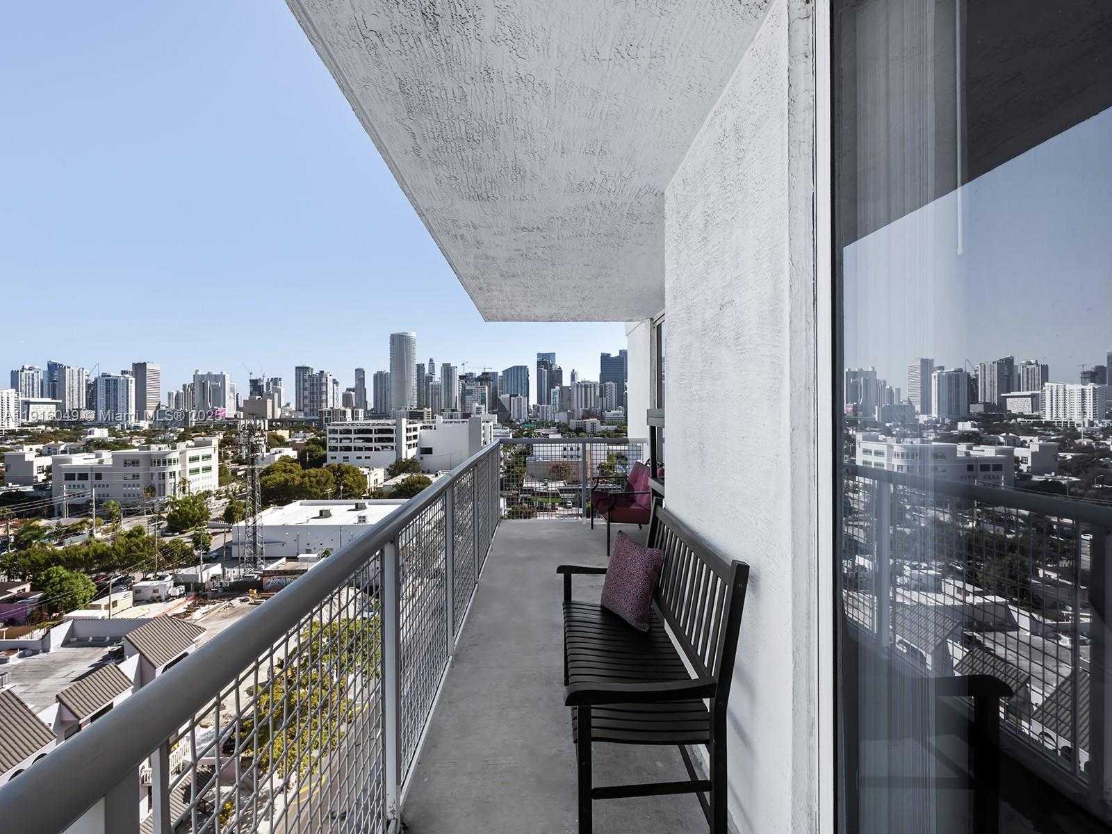 Small Image of 900 SOUTH WEST 8TH ST #1208, Miami Number 26