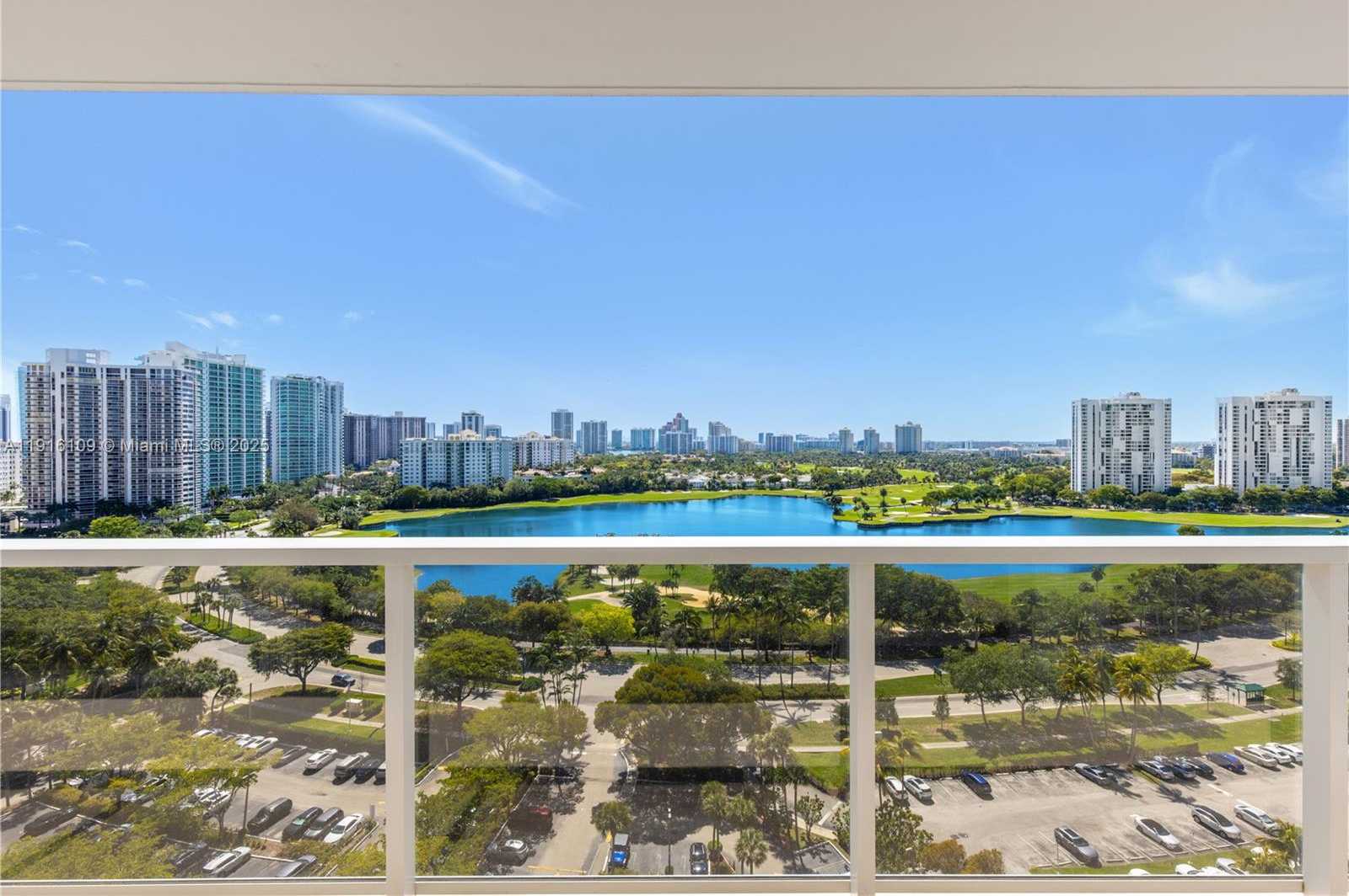 Small Image of 3701 NORTH COUNTRY CLUB DR #1805, Aventura Number 11