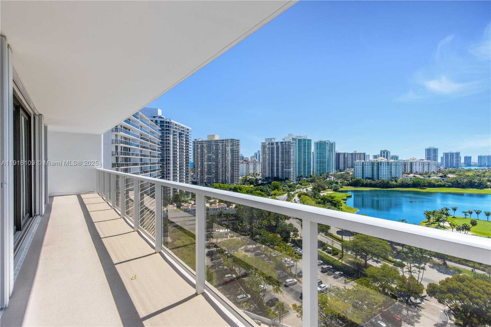 Small Image of 3701 NORTH COUNTRY CLUB DR #1805, Aventura Number 14