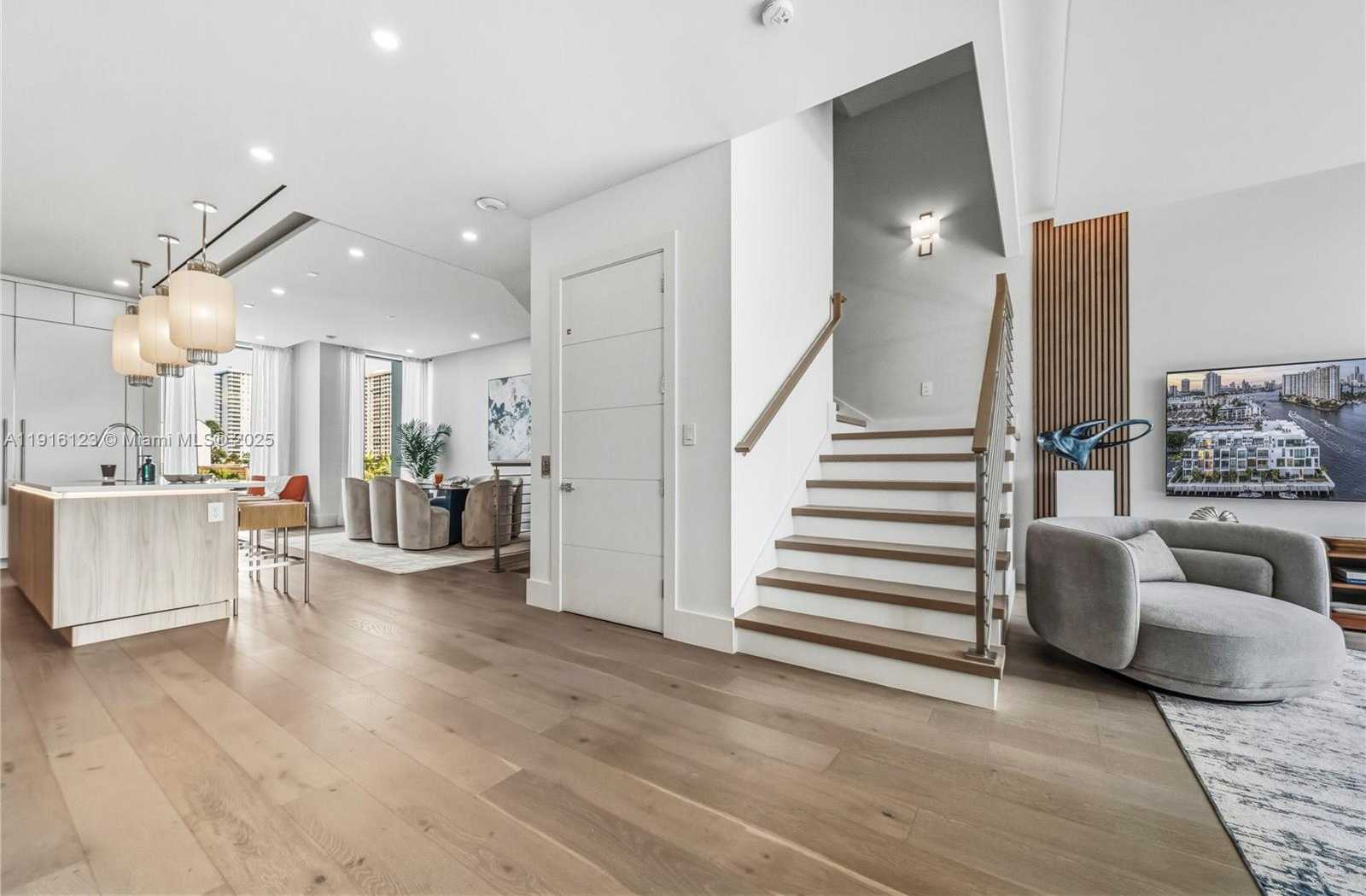 Small Image of 4098 NORTH EAST 167 ST #9, North Miami Beach Number 11