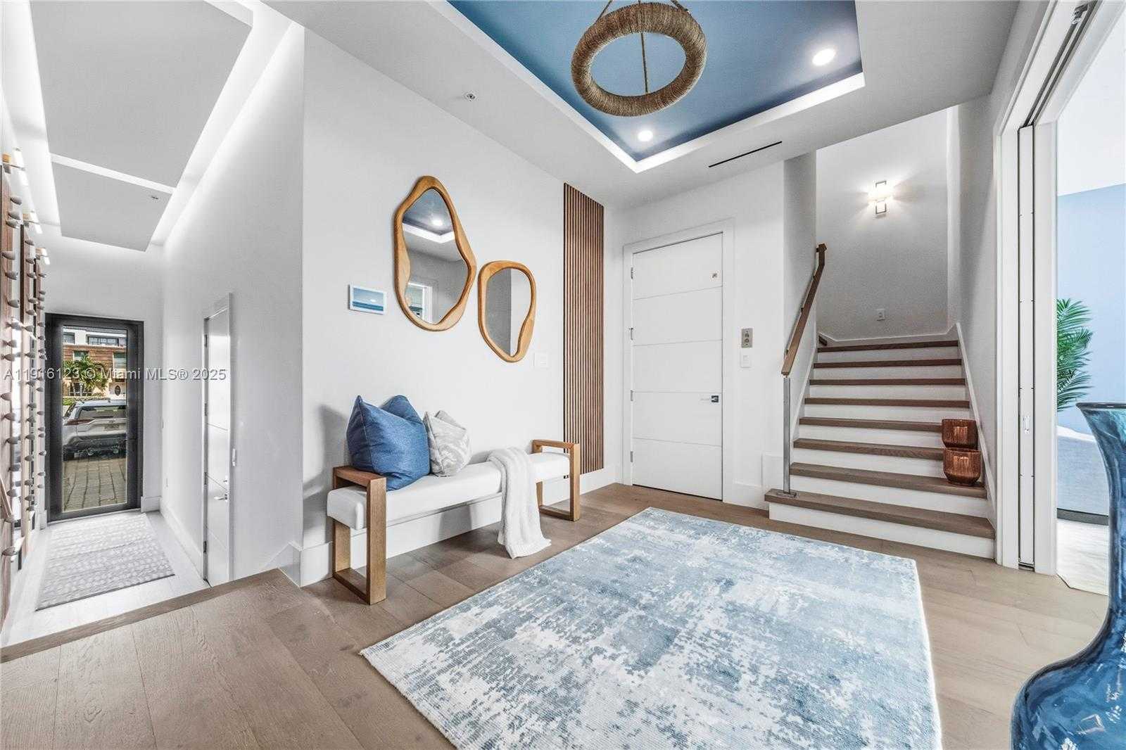 Small Image of 4098 NORTH EAST 167 ST #9, North Miami Beach Number 3