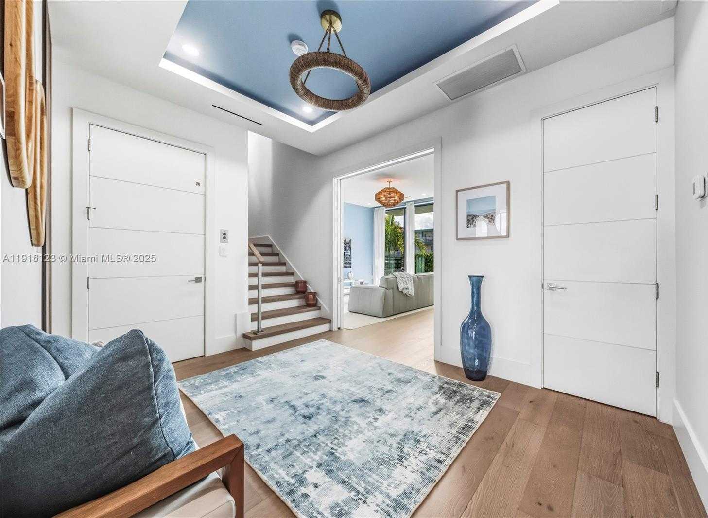 Small Image of 4098 NORTH EAST 167 ST #9, North Miami Beach Number 4