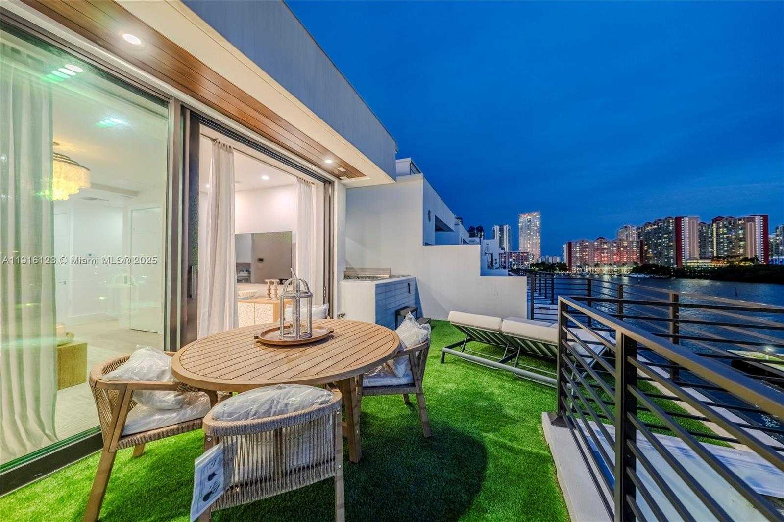 Small Image of 4098 NORTH EAST 167 ST #9, North Miami Beach Number 40