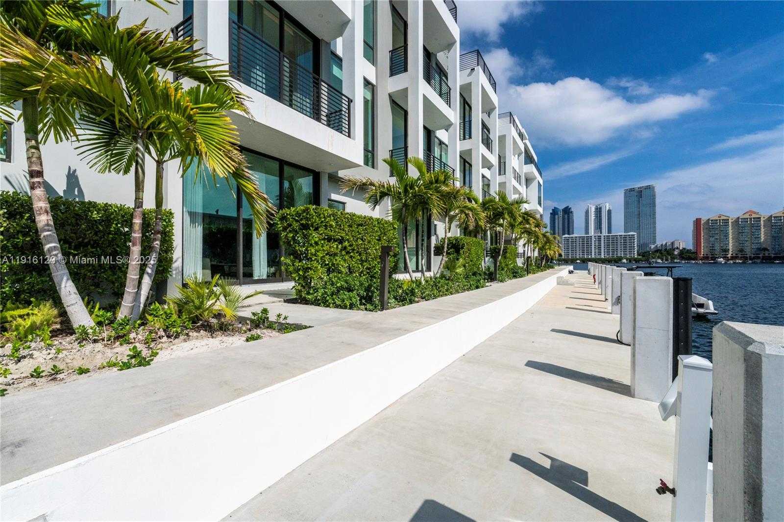 Small Image of 4098 NORTH EAST 167 ST #9, North Miami Beach Number 44