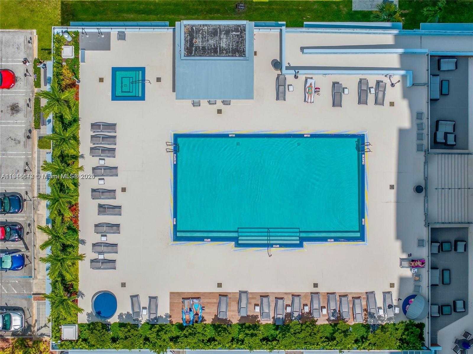 Small Image of 7901 HISPANOLA AVE #2010, North Bay Village Number 27