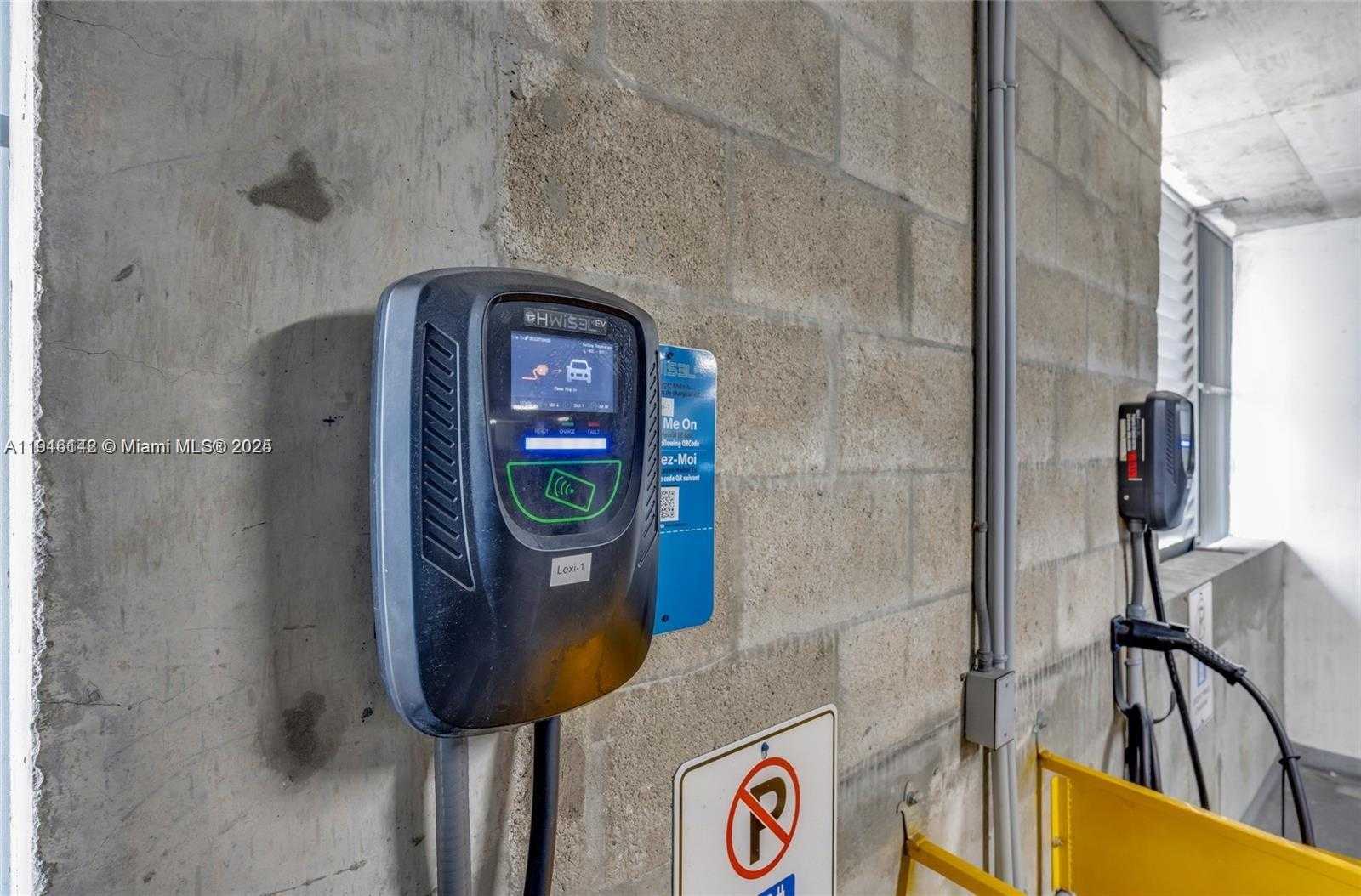 Small Image of 7901 HISPANOLA AVE #2010, North Bay Village Number 41