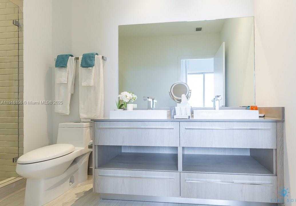 Small Image of 4010 SOUTH OCEAN DR #T4106, Hollywood Number 25