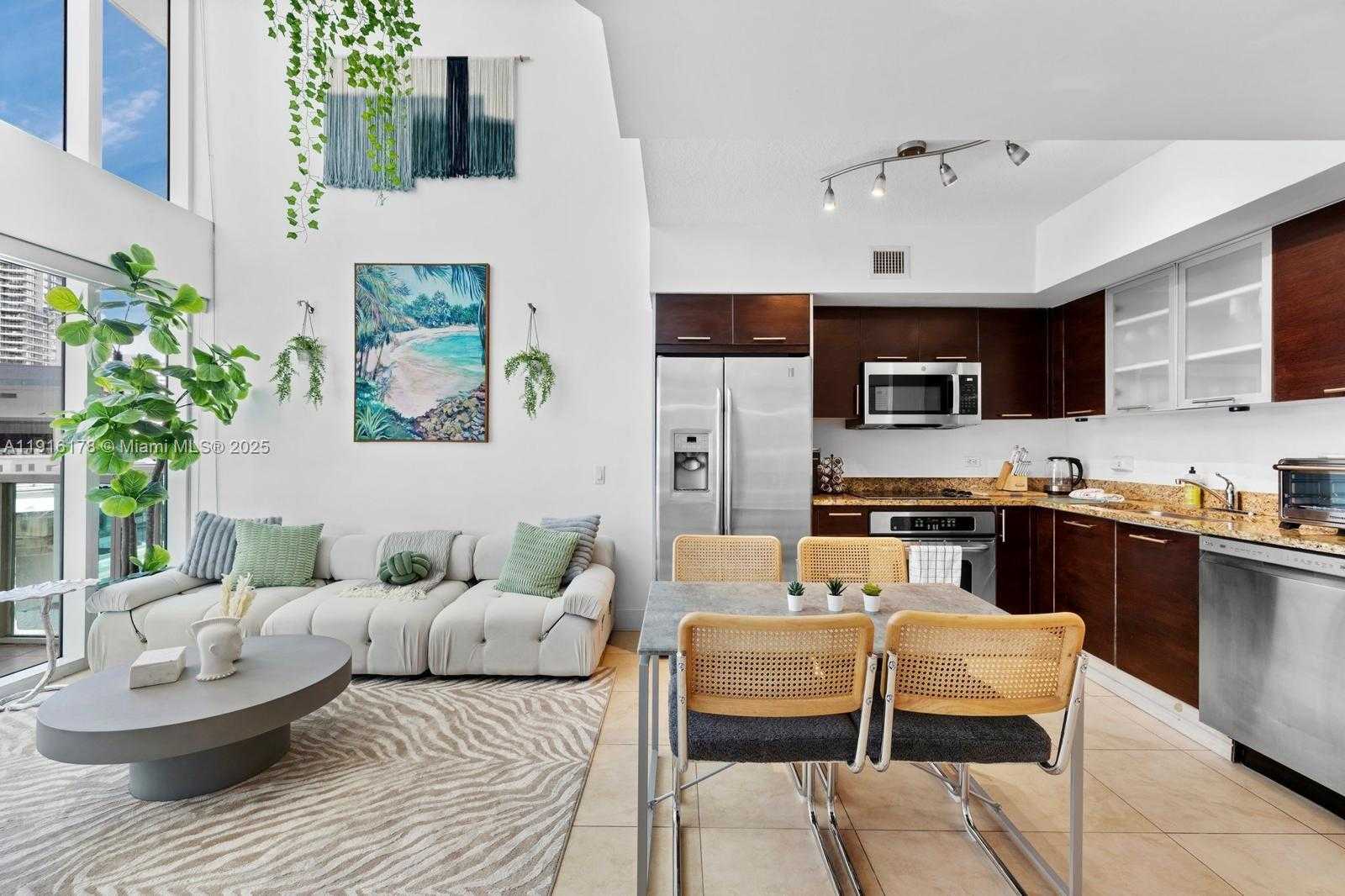 Small Image of 41 SOUTH EAST 5TH ST #510, Miami Number 5