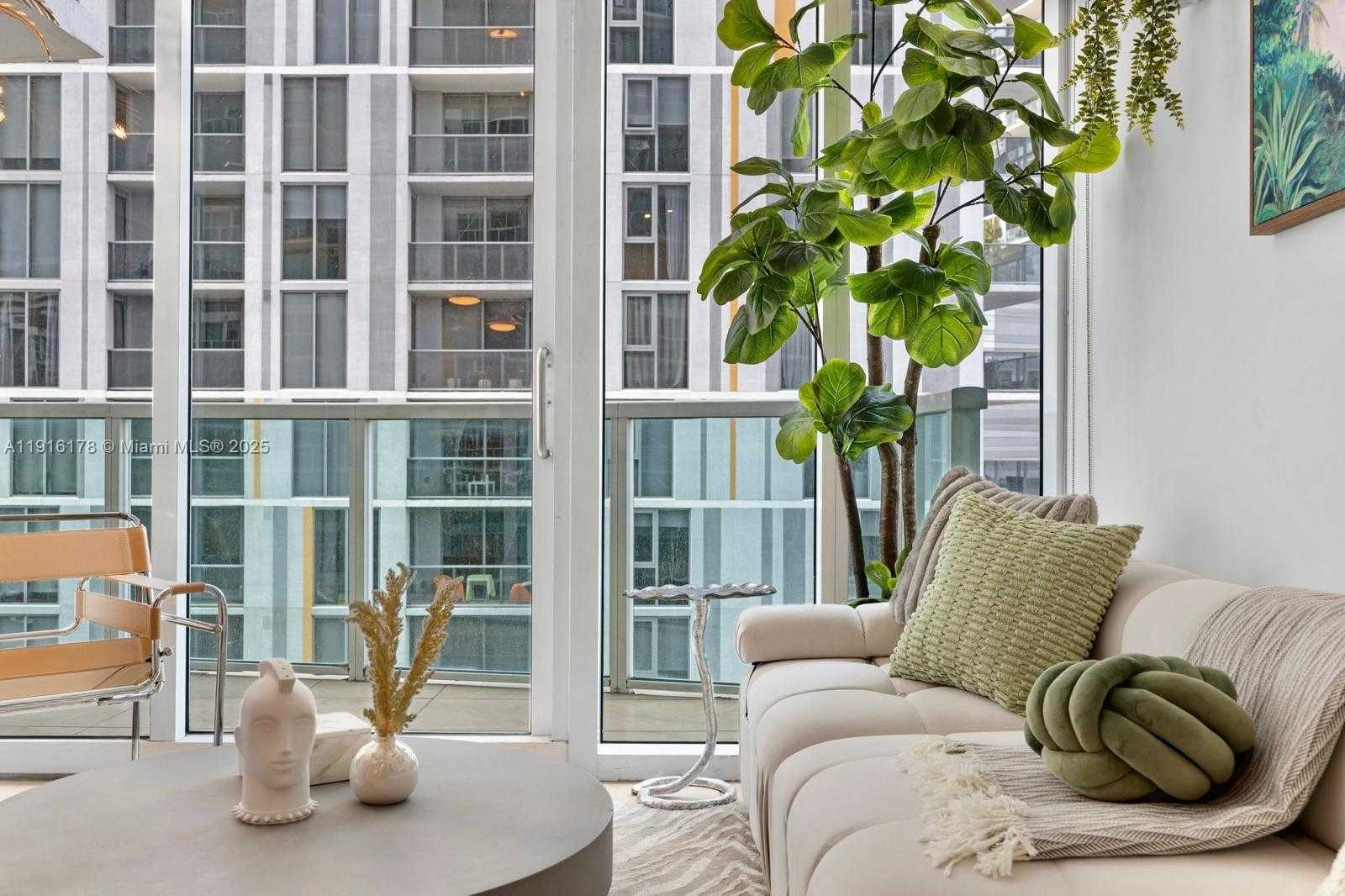 Small Image of 41 SOUTH EAST 5TH ST #510, Miami Number 6