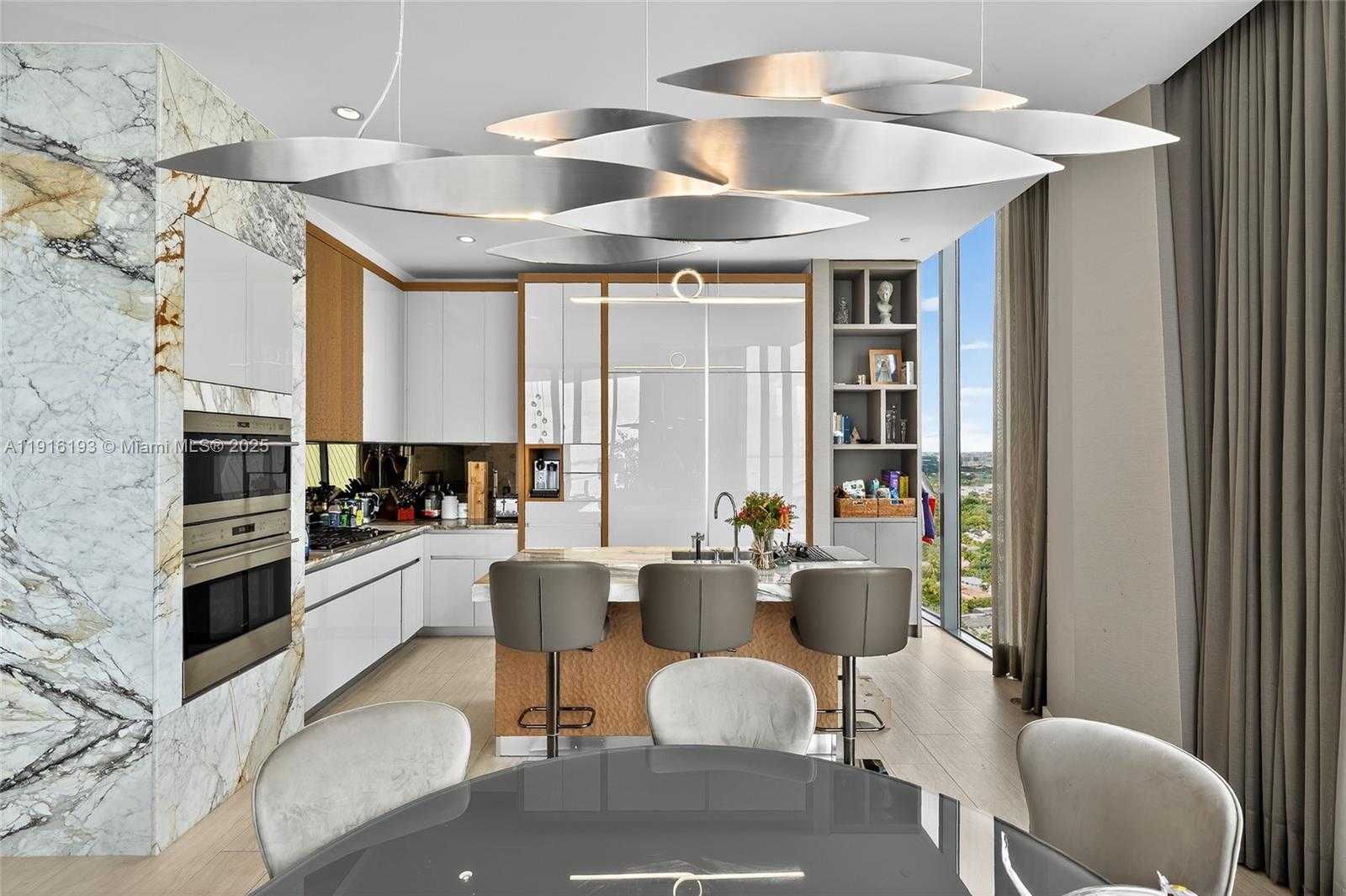 Small Image of 2821 SOUTH BAYSHORE DR #LPH-D, Miami Number 5