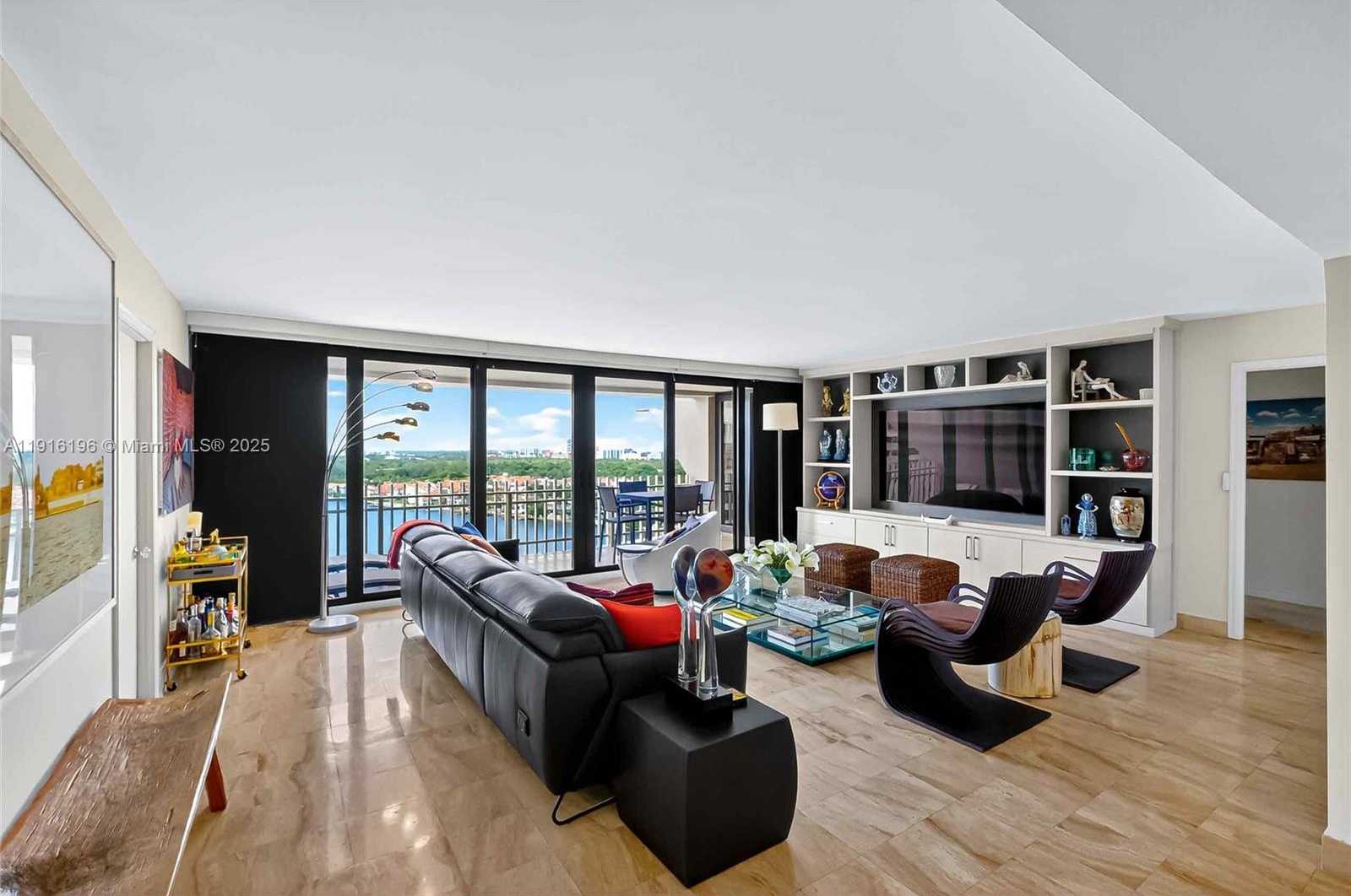 Small Image of 2 GROVE ISLE DR #B1804, Coconut Grove Number 1