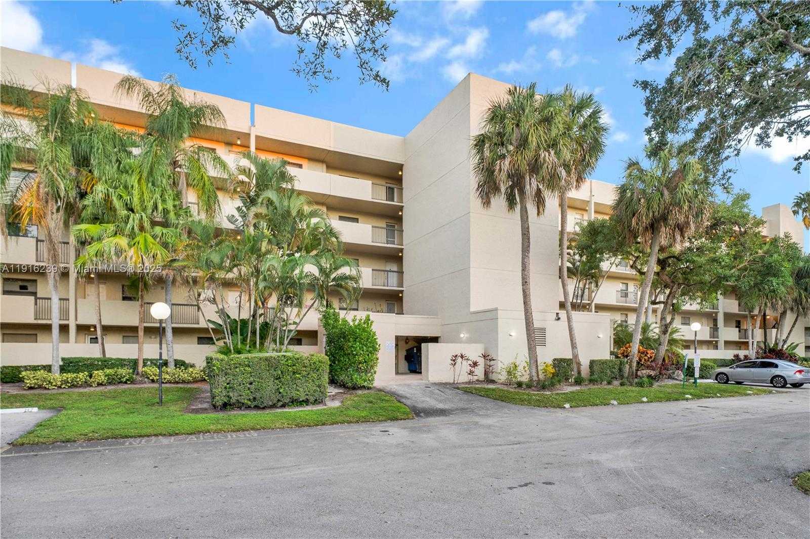 Small Image of 3050 NORTH WEST 42ND AVE #C406, Coconut Creek Number 1