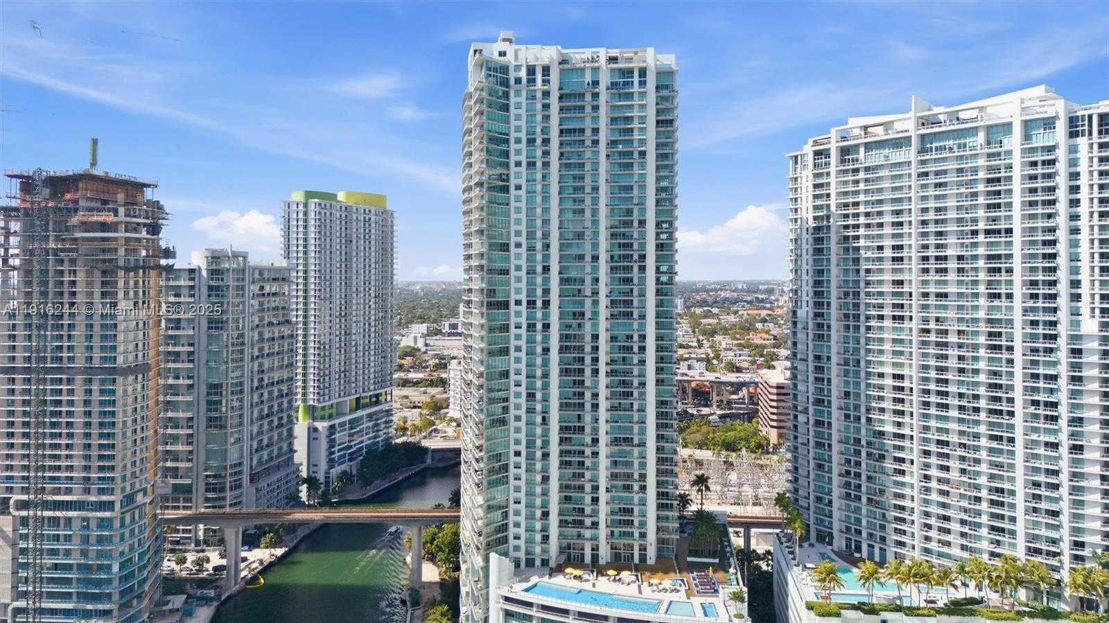 Small Image of 92 SOUTH WEST 3RD ST #1604, Miami Number 3