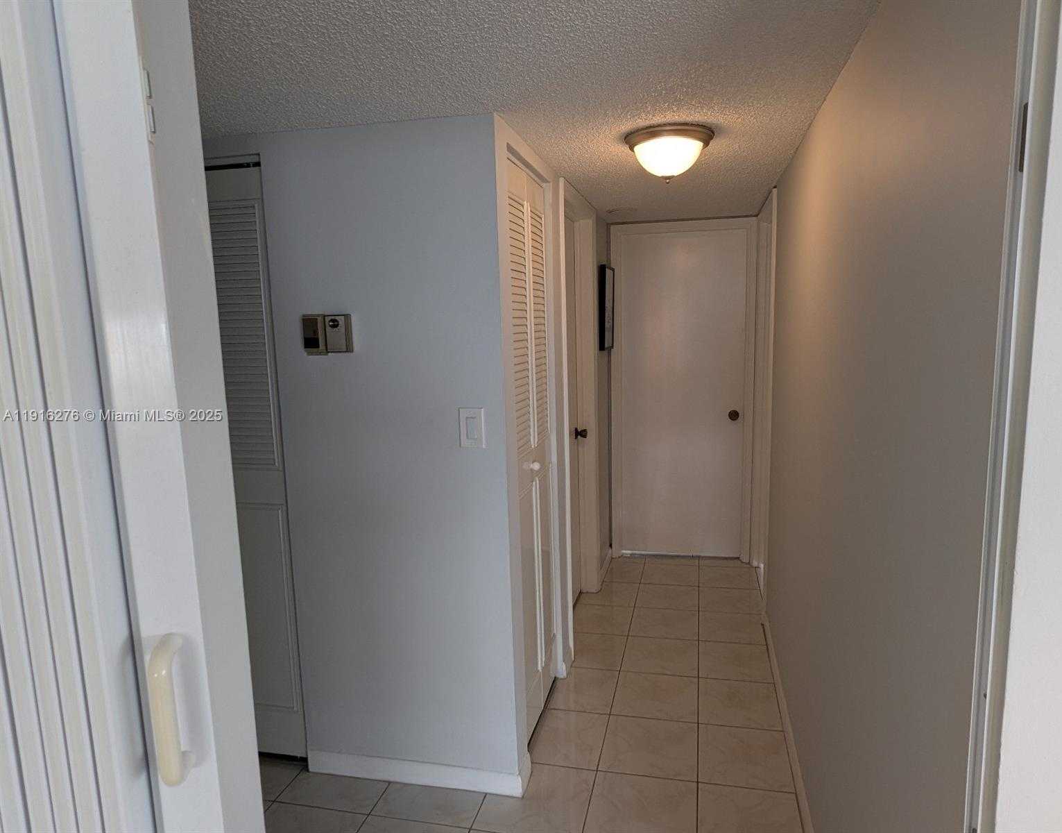 Small Image of 1300 NORTH EAST MIAMI GARDENS DR #613E, Miami Number 5