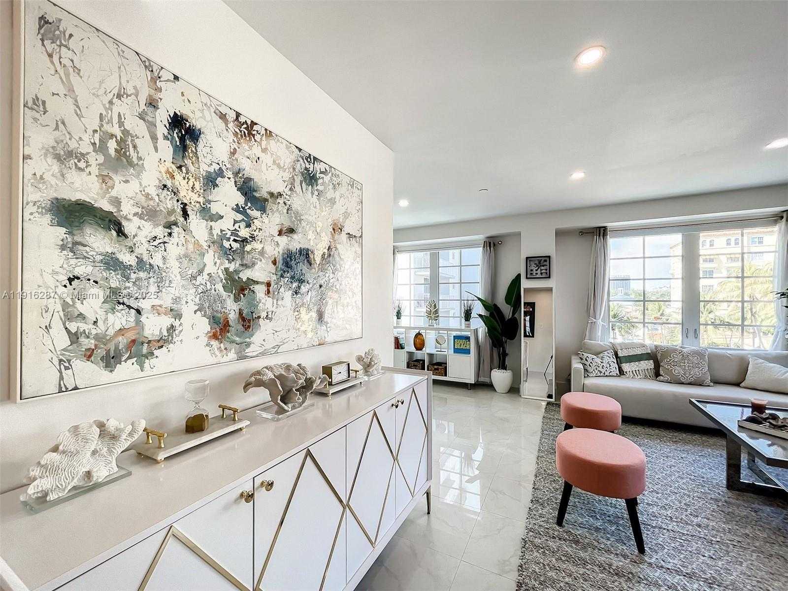 Small Image of 1250 OCEAN DR #4D, Miami Beach Number 11