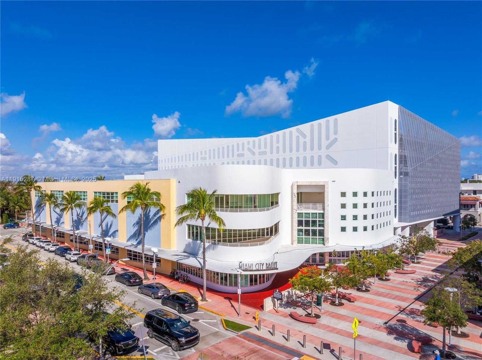 Small Image of 1250 OCEAN DR #4D, Miami Beach Number 30