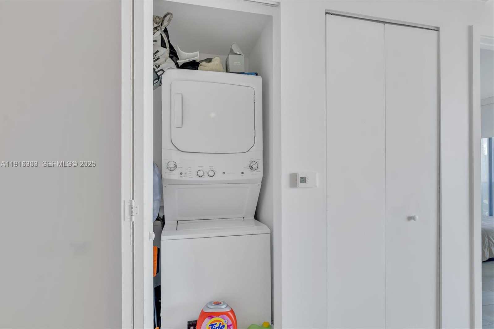 Small Image of 55 SOUTH WEST 9TH ST #2610, Miami Number 12