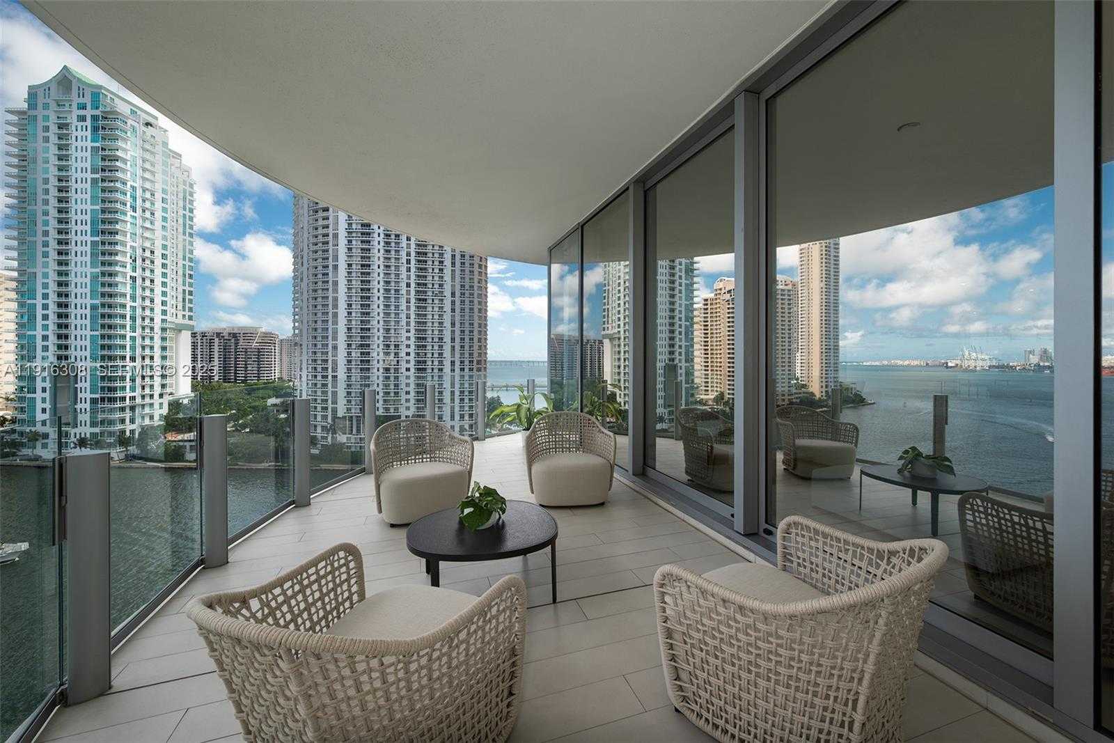 Small Image of 300 BISCAYNE BOULEVARD WAY #1101E, Miami Number 34