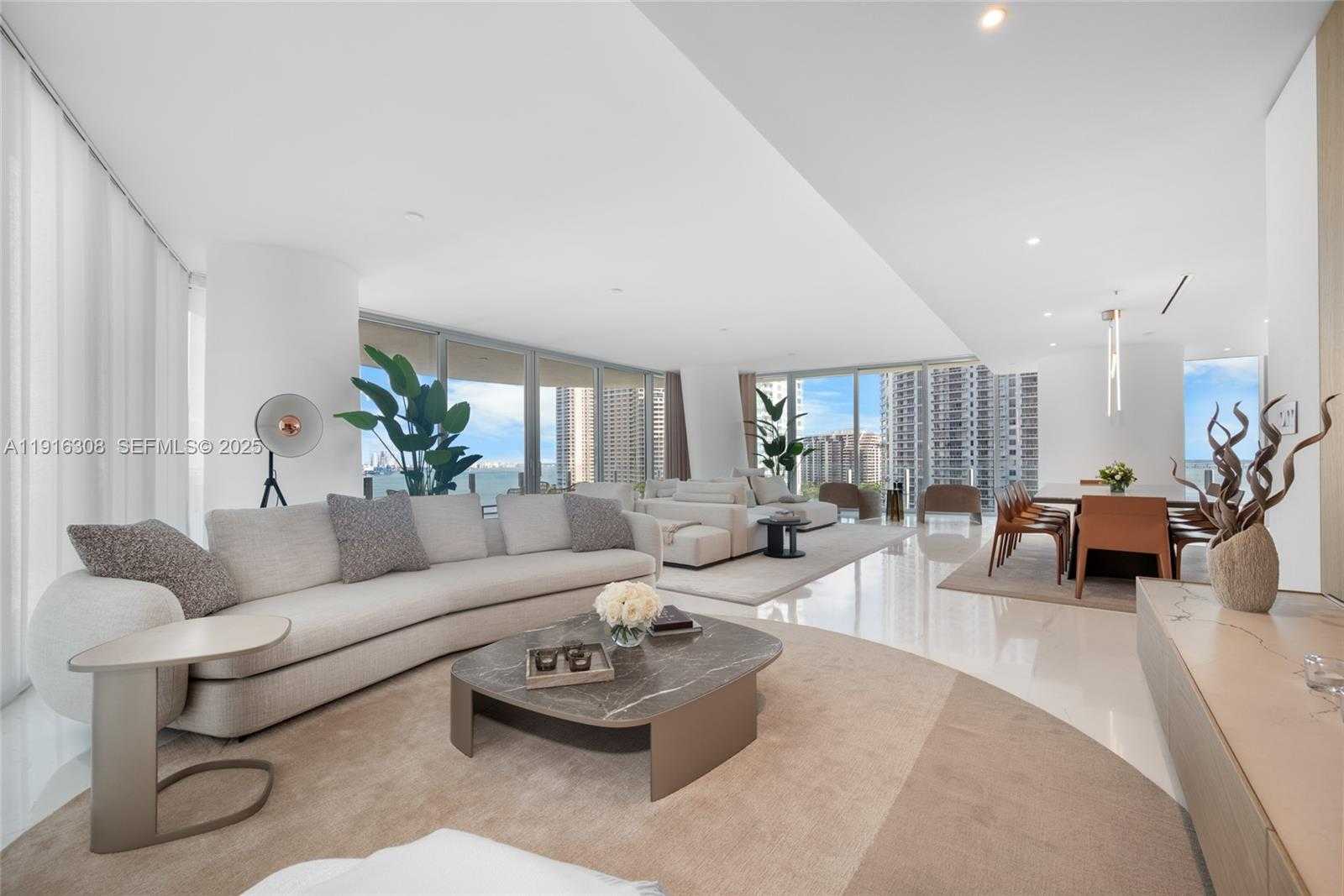 Small Image of 300 BISCAYNE BOULEVARD WAY #1101E, Miami Number 9