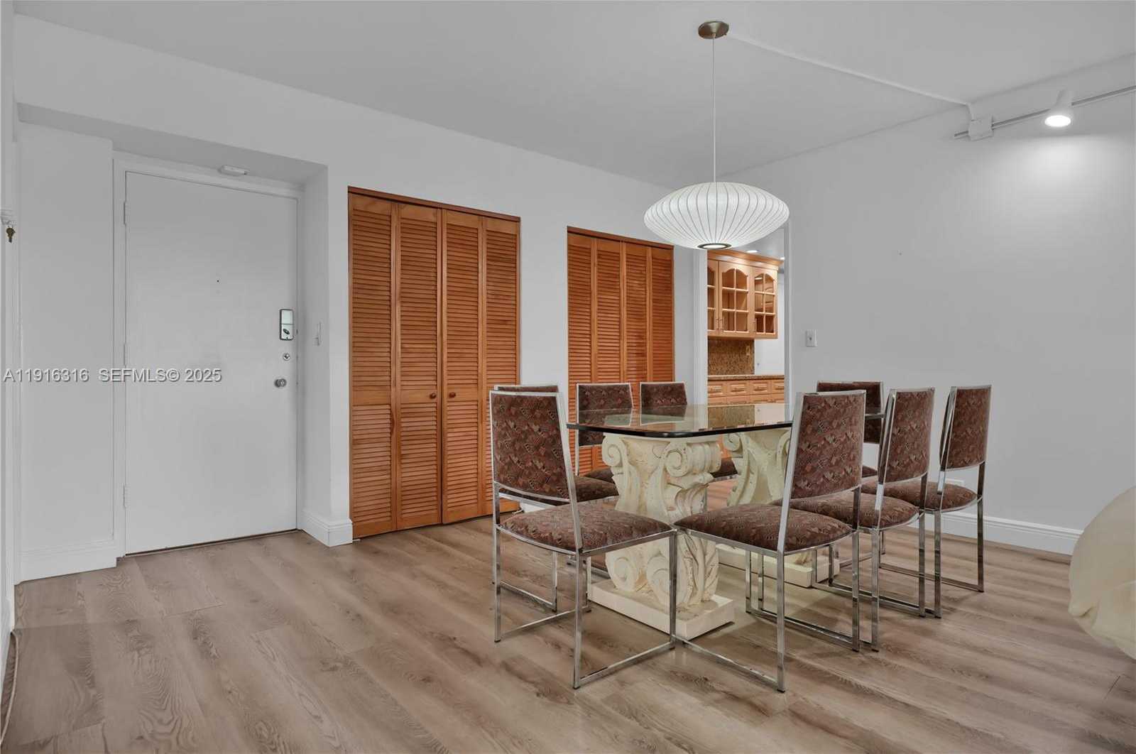 Small Image of 5005 COLLINS AVE #402, Miami Beach Number 12