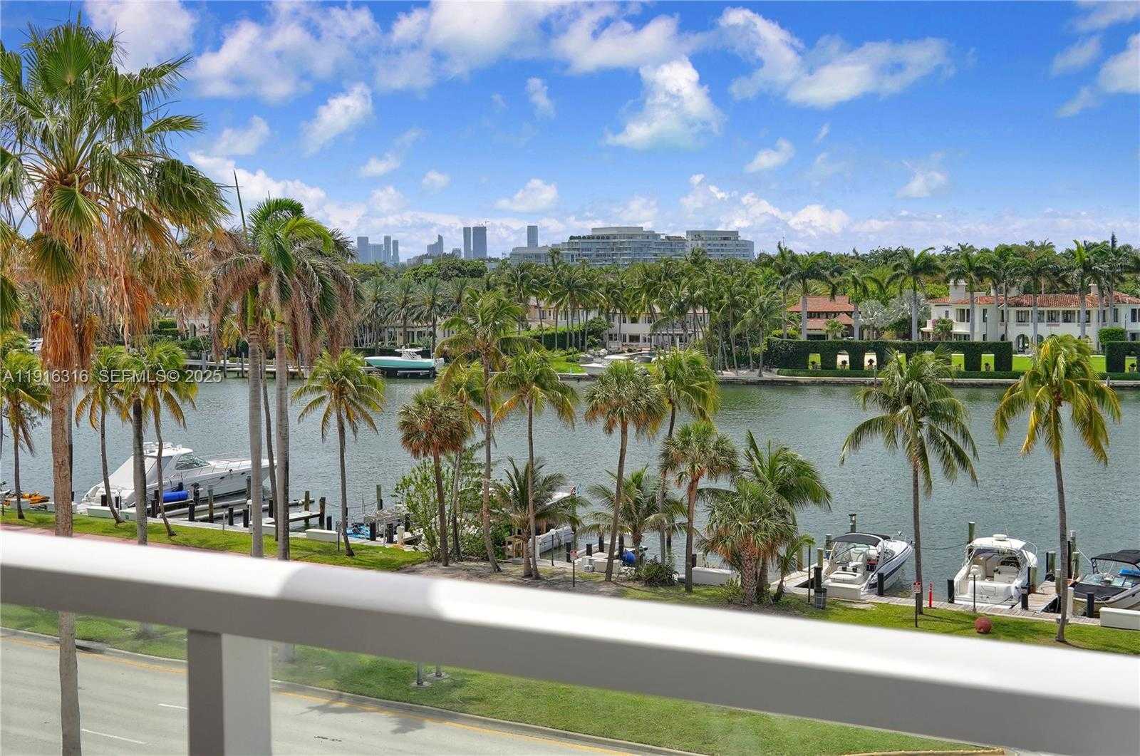 Small Image of 5005 COLLINS AVE #402, Miami Beach Number 2