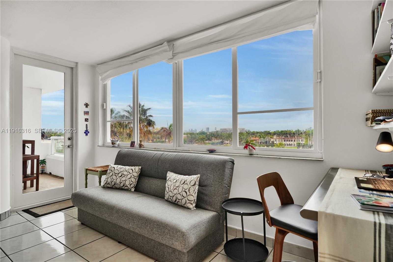 Small Image of 5005 COLLINS AVE #402, Miami Beach Number 25