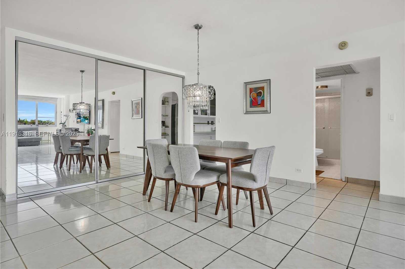 Small Image of 5005 COLLINS AVE #402, Miami Beach Number 27