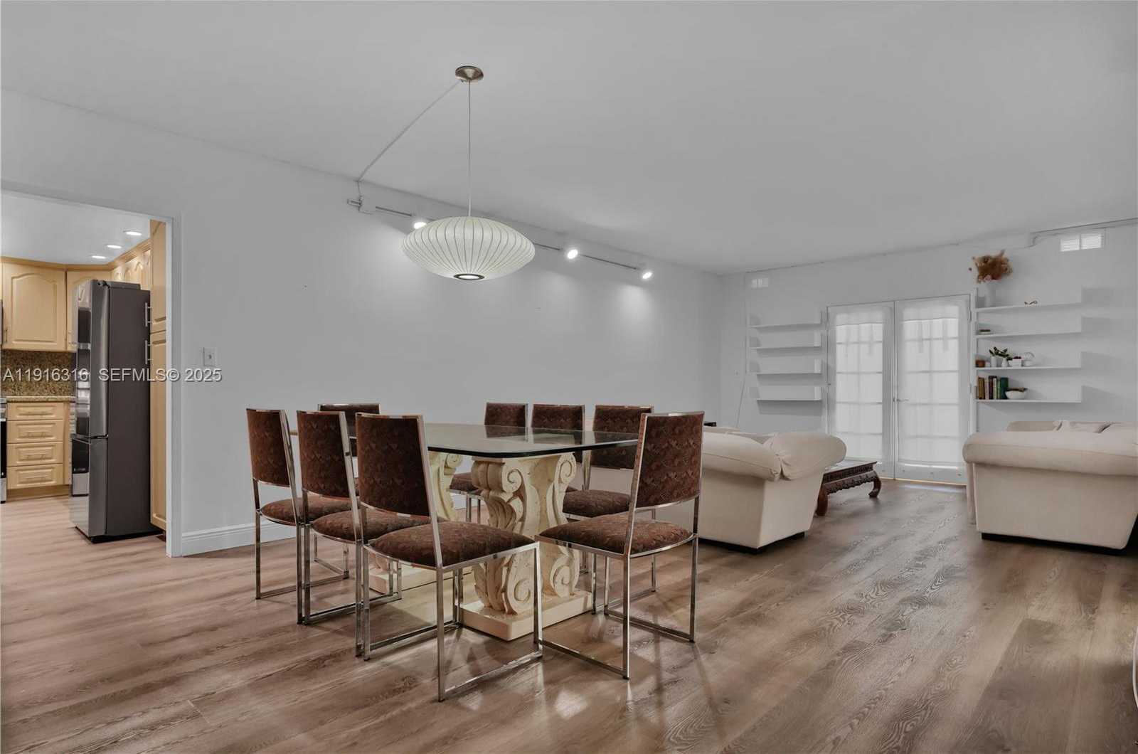 Small Image of 5005 COLLINS AVE #402, Miami Beach Number 6