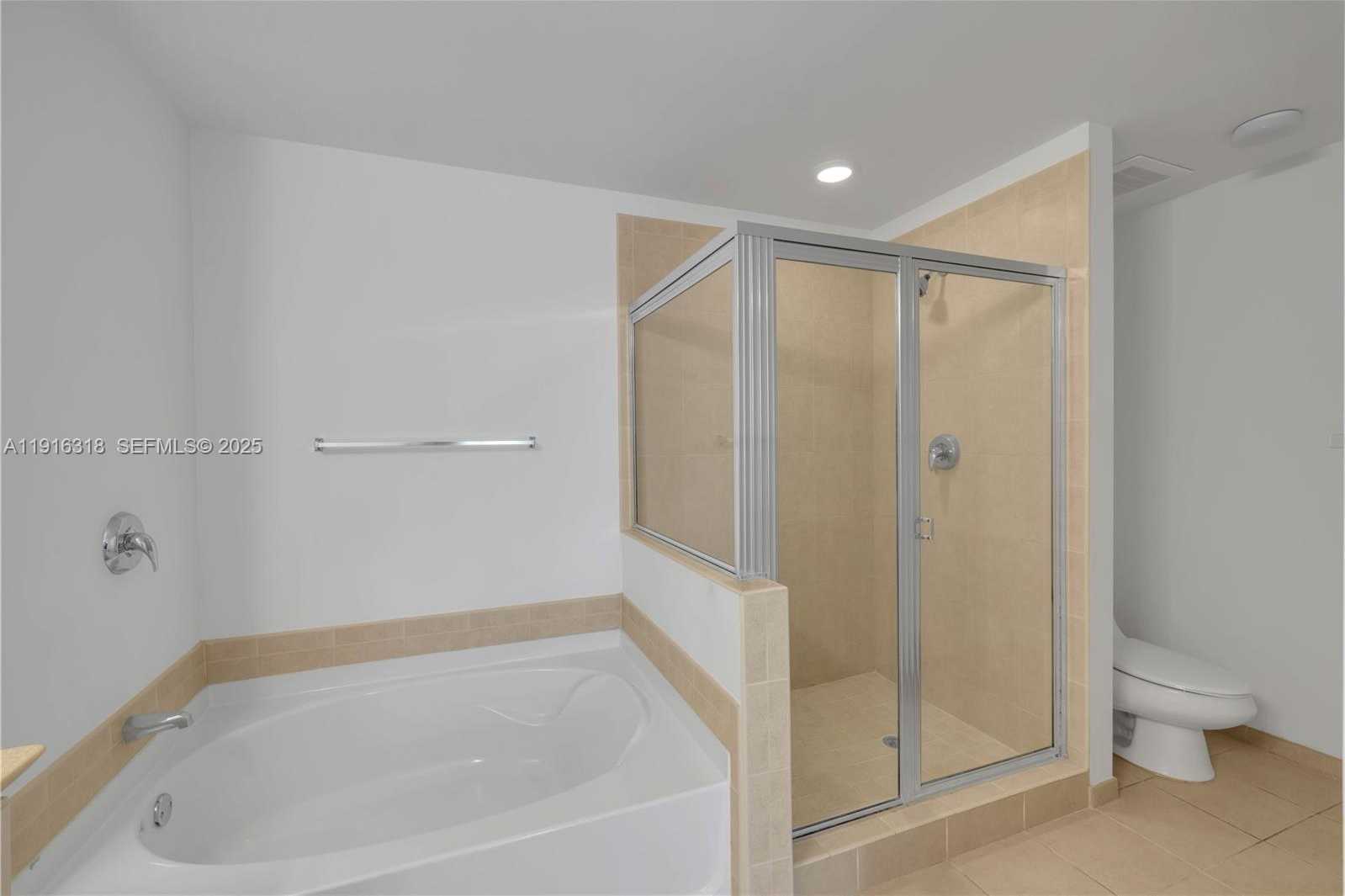 Imagen de Pequeño Objeto