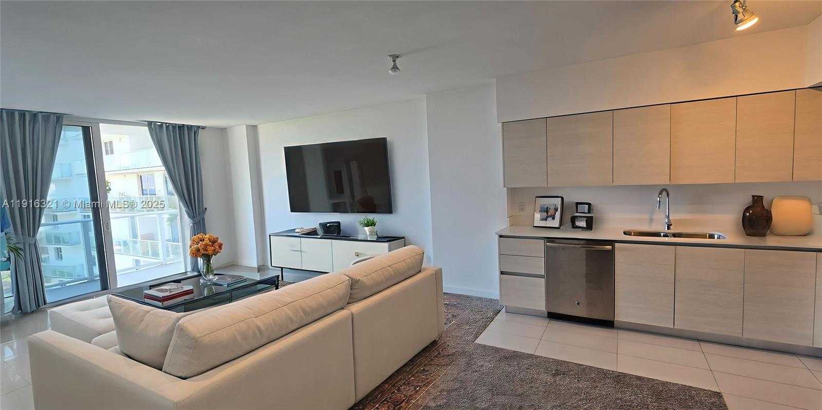 Small Image of 4250 BISCAYNE BLVD #1208, Miami Number 17